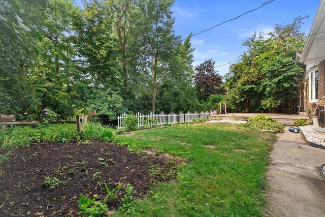 3325 14th PLACE, Kenosha, WI 53144