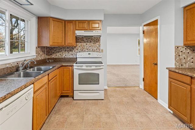 112 Ivo Drive, Swansea, IL 62226