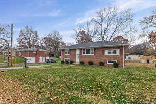 112 Ivo Drive, Swansea, IL 62226