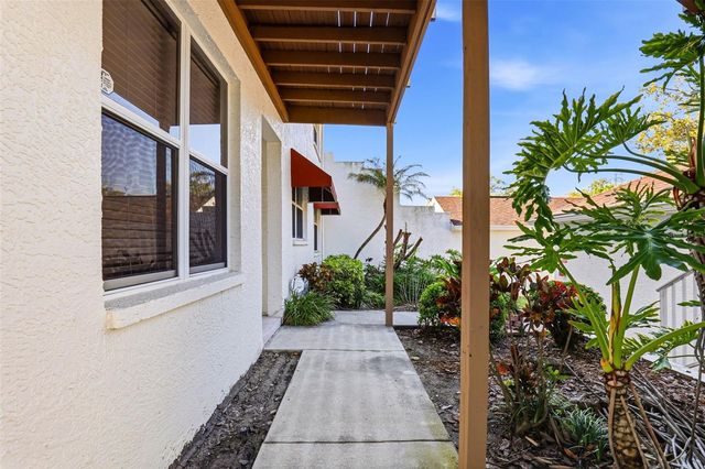 1440 WATER VIEW DRIVE W 101, Largo, FL 33771