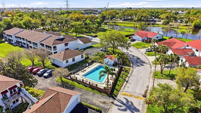 1440 WATER VIEW DRIVE W 101, Largo, FL 33771