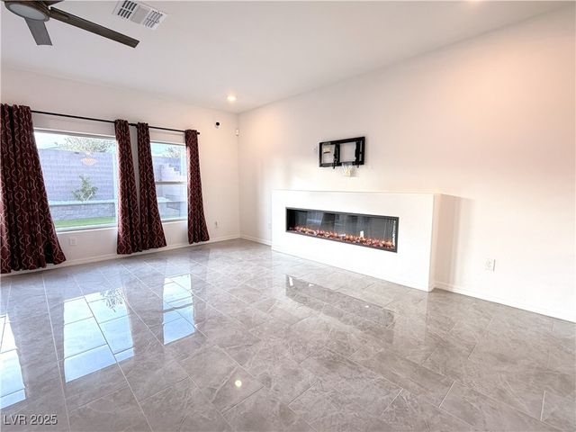 8415 Iron Heart Lane, Las Vegas, NV 89113