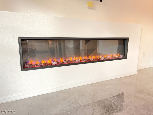 8415 Iron Heart Lane, Las Vegas, NV 89113