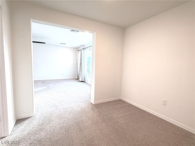 8415 Iron Heart Lane, Las Vegas, NV 89113