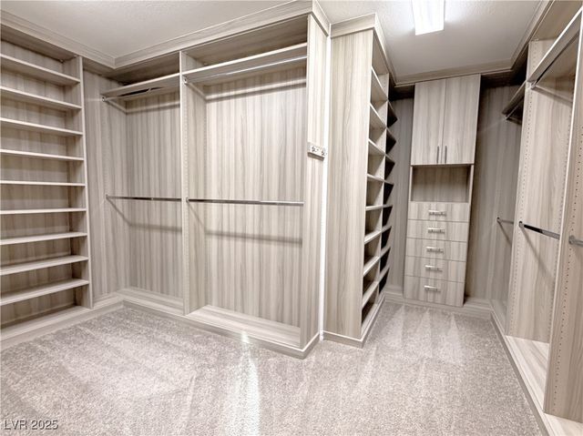 8415 Iron Heart Lane, Las Vegas, NV 89113