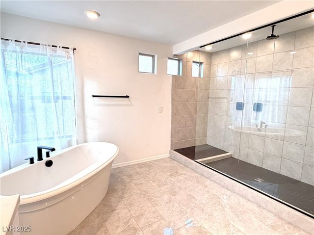 8415 Iron Heart Lane, Las Vegas, NV 89113