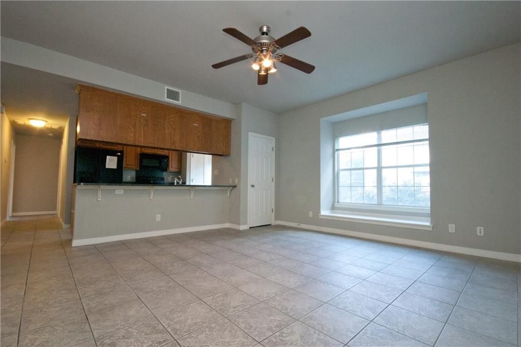 2410 Leon ST 101, Austin, TX 78705