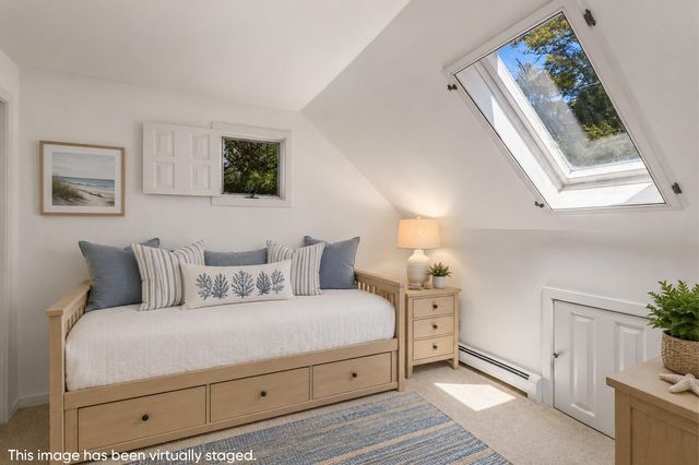 21 Mill Road, Falmouth, MA 02540