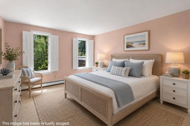 21 Mill Road, Falmouth, MA 02540
