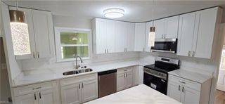 704 Burgesses LN, Virginia Beach, VA 23452