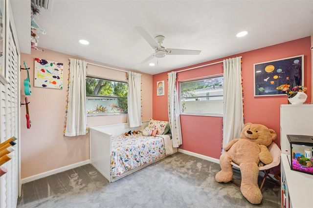 11469 IMPERIAL GROVE DRIVE E, Largo, FL 33774