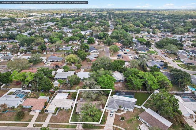 11469 IMPERIAL GROVE DRIVE E, Largo, FL 33774