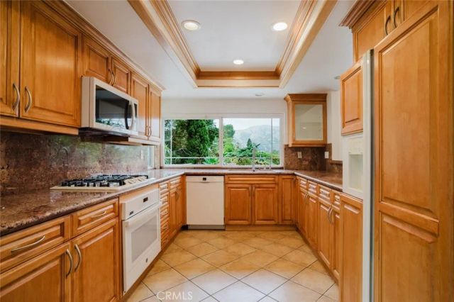 12839 Mclennan Avenue, Granada Hills, CA 91344