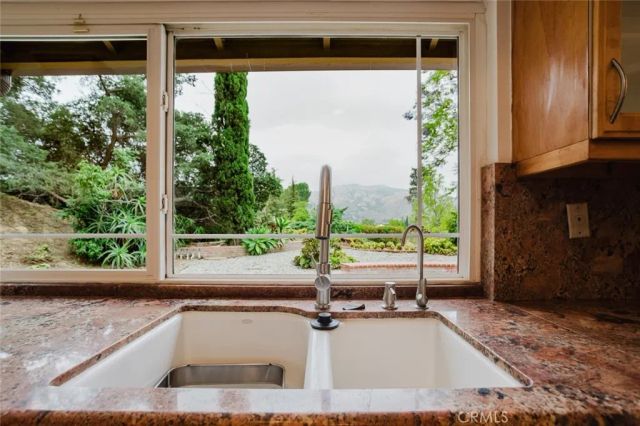 12839 Mclennan Avenue, Granada Hills, CA 91344