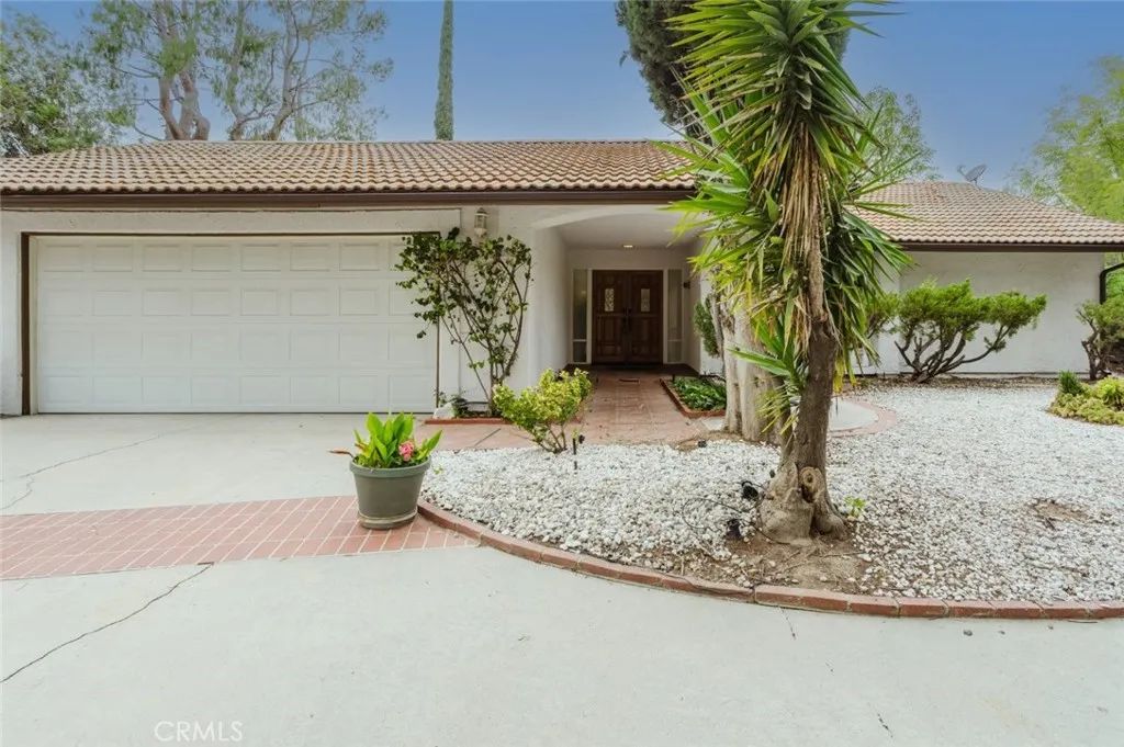 12839 Mclennan Avenue, Granada Hills, CA 91344