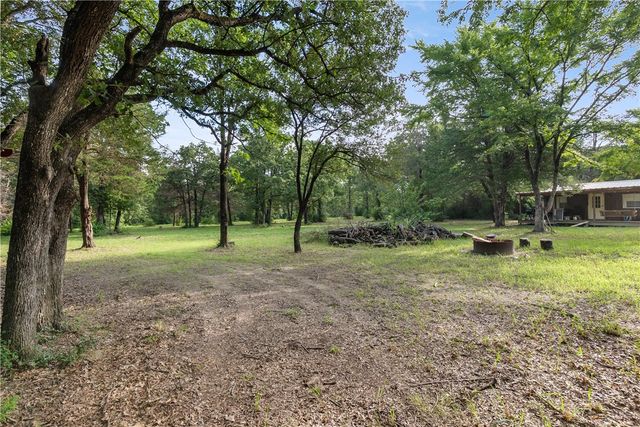 469 County Road 272, Bremond, TX 76629