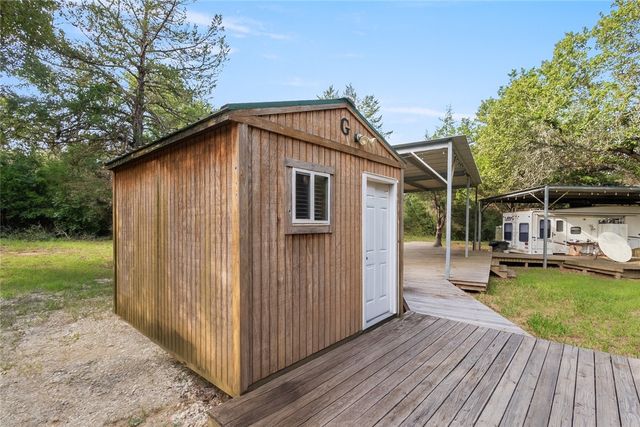 469 County Road 272, Bremond, TX 76629