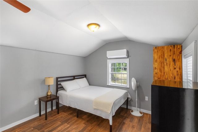 469 County Road 272, Bremond, TX 76629