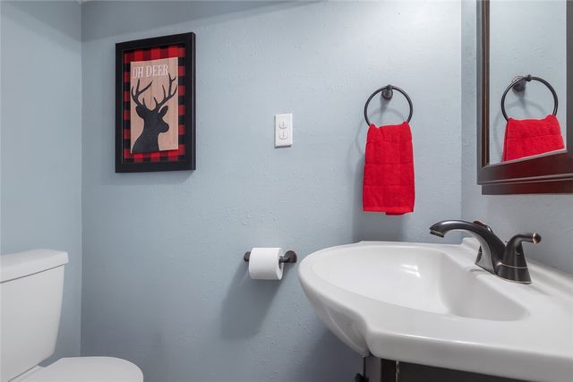 469 County Road 272, Bremond, TX 76629