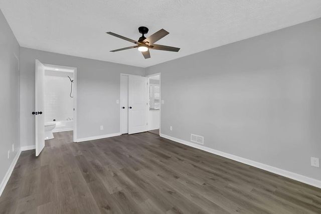 5721 Deerfield Place NW, Kennesaw, GA 30144