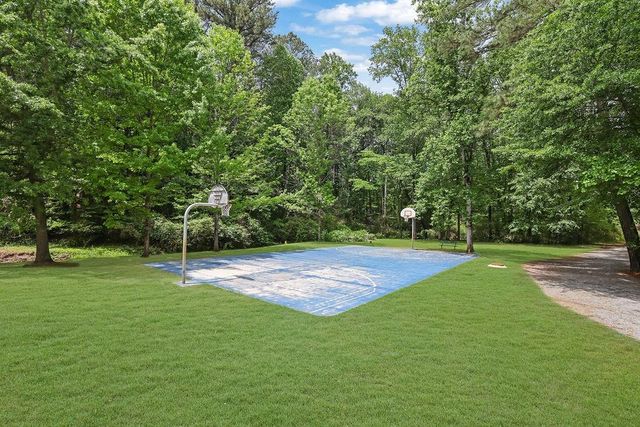 5721 Deerfield Place NW, Kennesaw, GA 30144