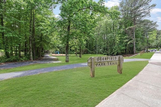 5721 Deerfield Place NW, Kennesaw, GA 30144