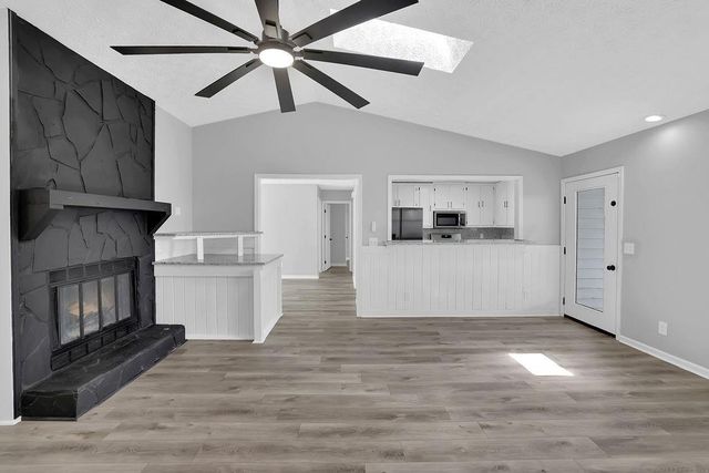 5721 Deerfield Place NW, Kennesaw, GA 30144