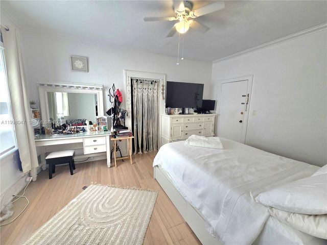 126 Mendoza Ave 9, Coral Gables, FL 33134