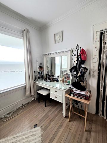 126 Mendoza Ave 9, Coral Gables, FL 33134