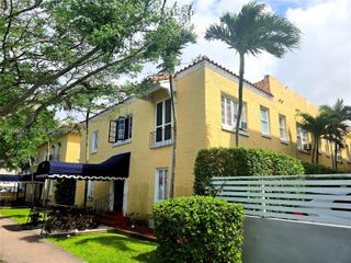 126 Mendoza Ave 9, Coral Gables, FL 33134