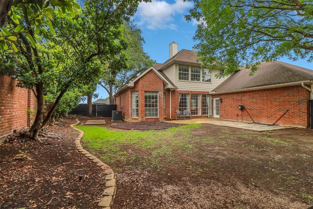 1900 Golden Trail, Carrollton, TX 75010