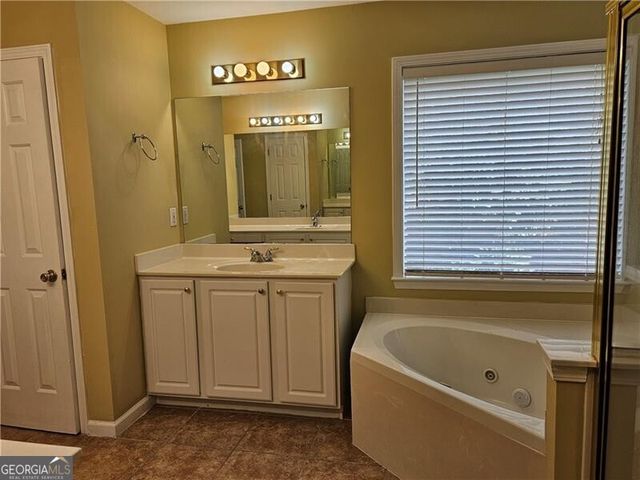 5064 Coventry Park Court, Peachtree Corners, GA 30096