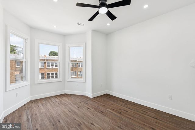 1628 W LOUDON ST, Philadelphia, PA 19141