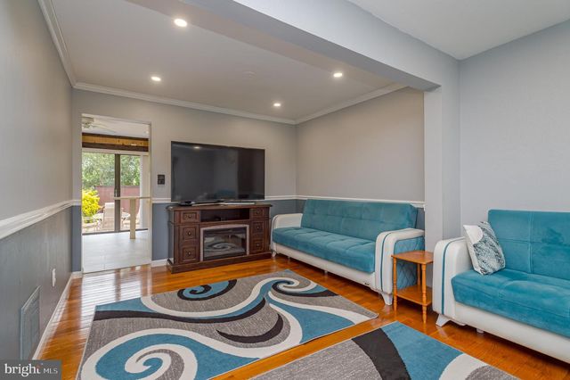336 BOLTON RD, East Windsor, NJ 08520