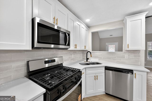 330 Christian Woods Drive, Conyers, GA 30013