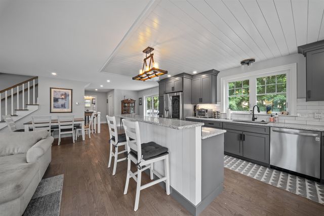 36 Ruby Road, Portsmouth, NH 03801
