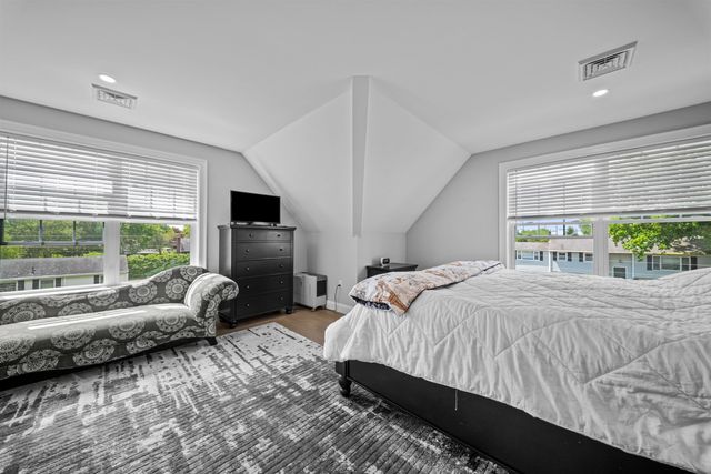 36 Ruby Road, Portsmouth, NH 03801