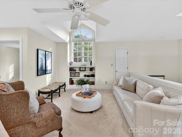 1847 Meadowood Lane, Charlotte, NC 28211