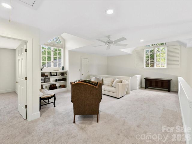 1847 Meadowood Lane, Charlotte, NC 28211