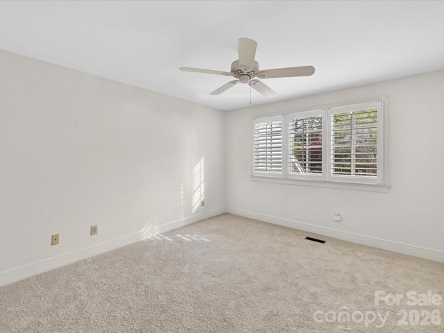 1847 Meadowood Lane, Charlotte, NC 28211
