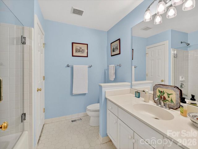 1847 Meadowood Lane, Charlotte, NC 28211