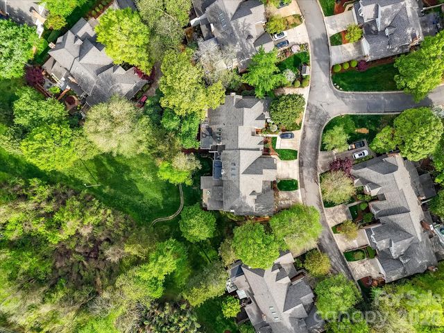 1847 Meadowood Lane, Charlotte, NC 28211