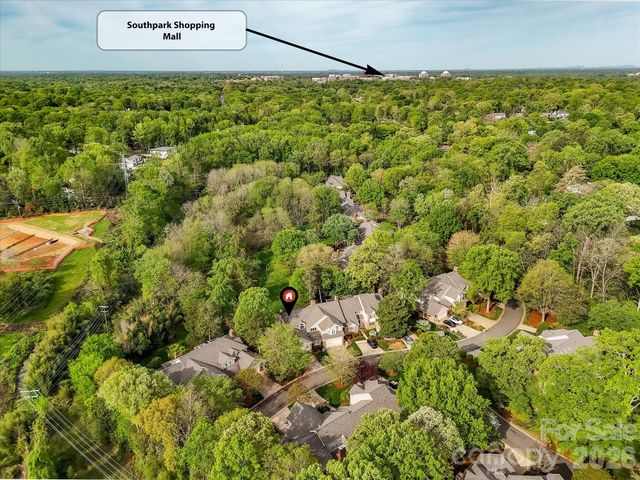 1847 Meadowood Lane, Charlotte, NC 28211