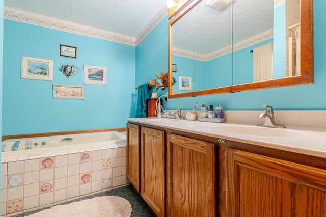 66 N 700 W, La Porte, IN 46350