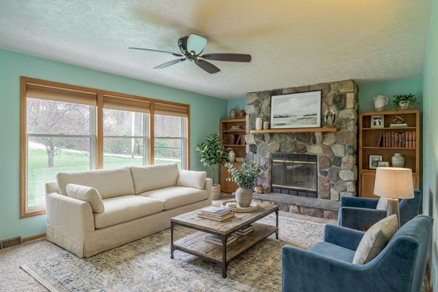 66 N 700 W, La Porte, IN 46350