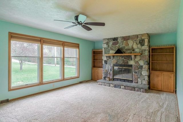 66 N 700 W, La Porte, IN 46350