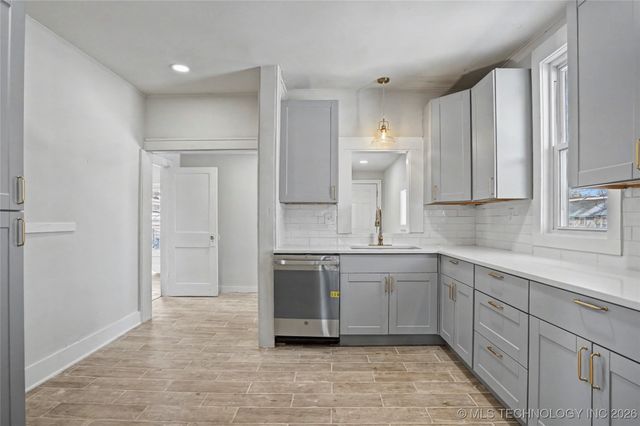 1340 N Boston Avenue, Tulsa, OK 74106