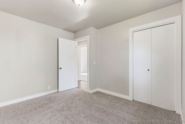320 N Cedar Street, Owasso, OK 74055