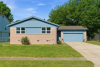 320 N Cedar Street, Owasso, OK 74055