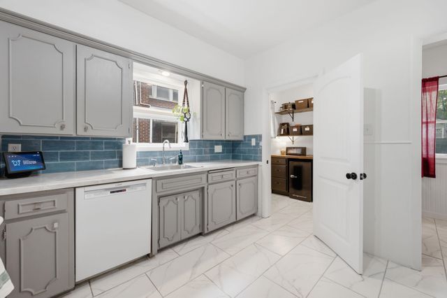 324 N Fountain, Wichita, KS 67208